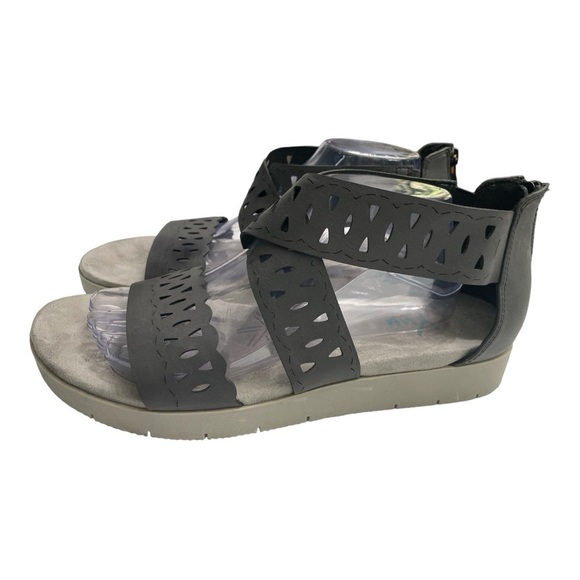 Yuu Phoria Womens Indy Open Toe Cross Strap Zipper Back Casual Sandals Size 12M - Picture 1 of 8